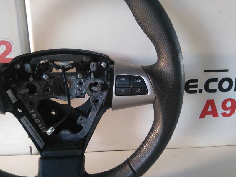 Volante toyota auris 1.4 d4d (nde150_)