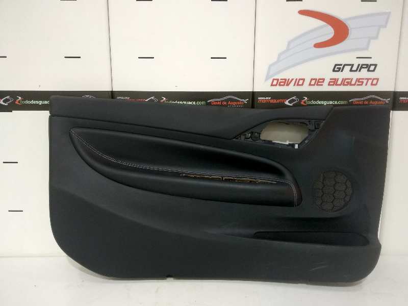 Guarnecido puerta delantera izquierda citroen ds3 base      09.09 