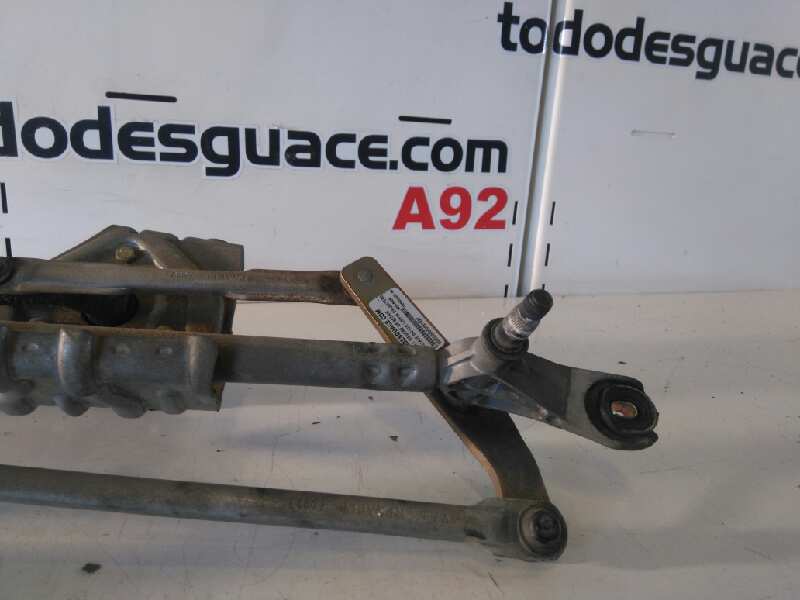 Varillaje motor limpia delantero renault megane gr scenic     