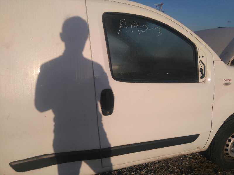 Cerradura puerta delantera derecha 1.4 hdi