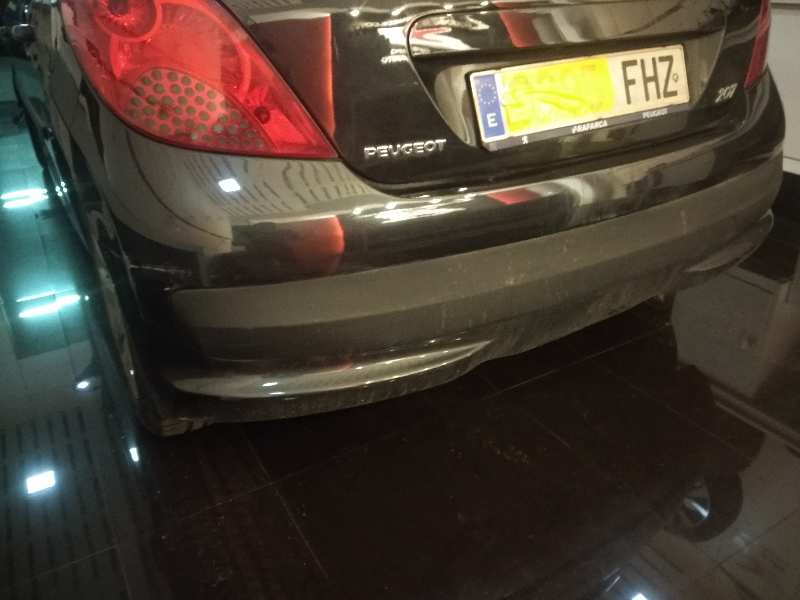 Paragolpes trasero peugeot 207 1.4 hdi