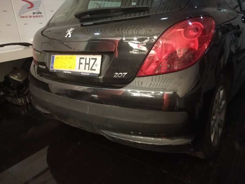Paragolpes trasero peugeot 207 1.4 hdi