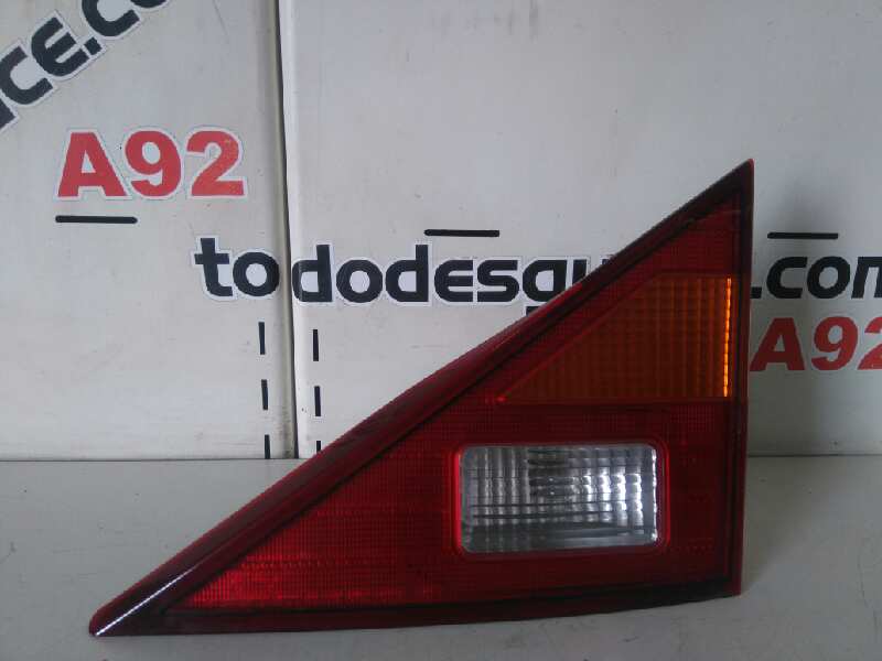 Piloto interior trasero derecho ssangyong rodius 2.7 xdi