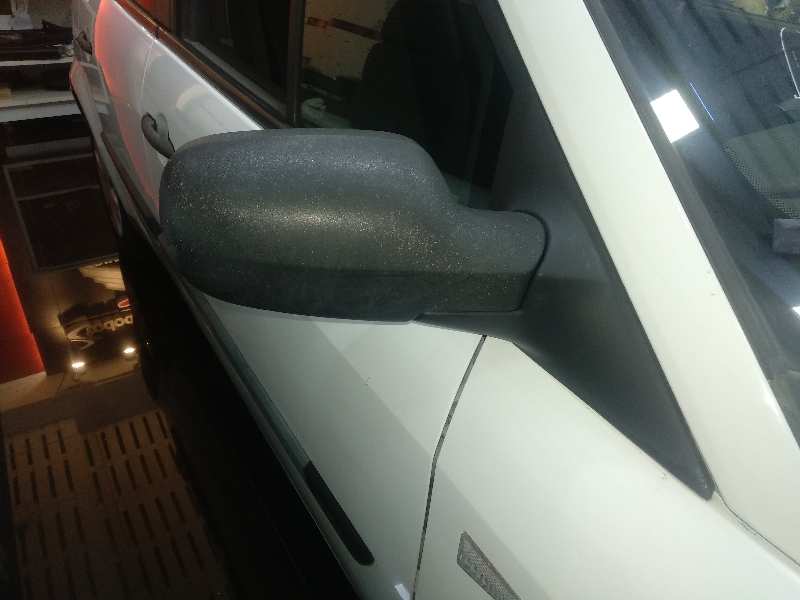 Retrovisor derecho 1.5 dci (jm0f)