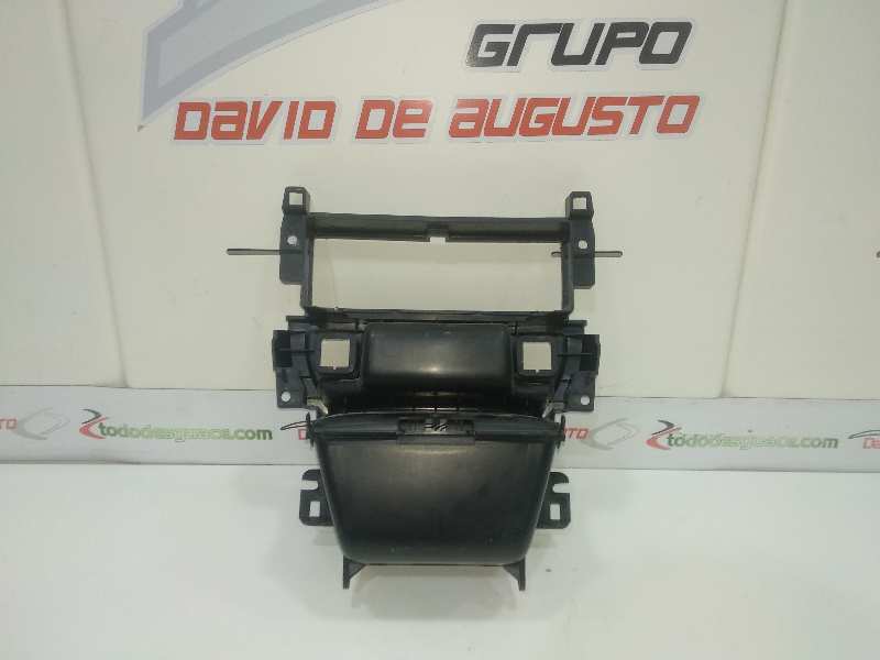 Compartimento consola central citroen ds3 base      09.09 
