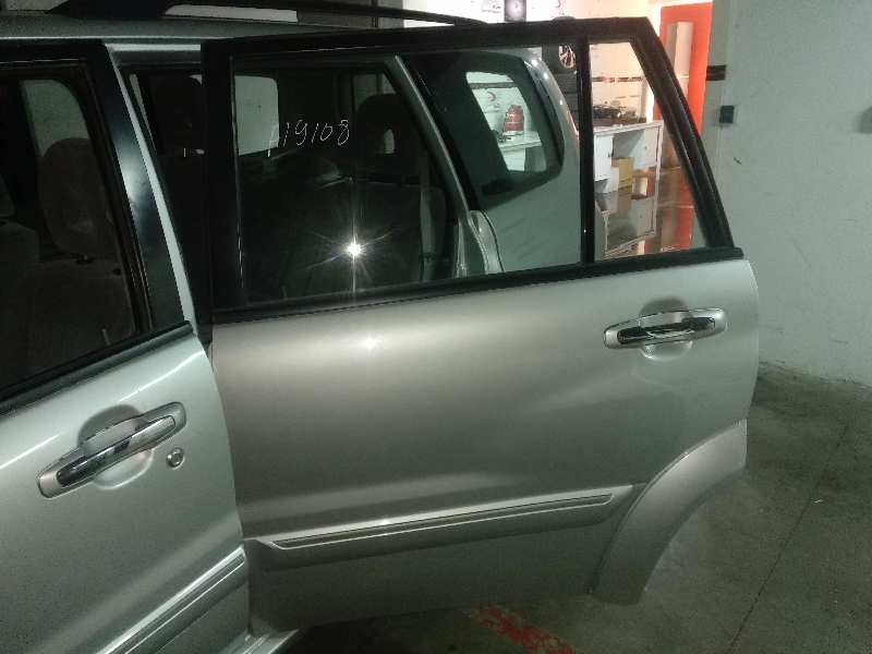 Puerta trasera izquierda suzuki vitara sesv (et) 2.0 h