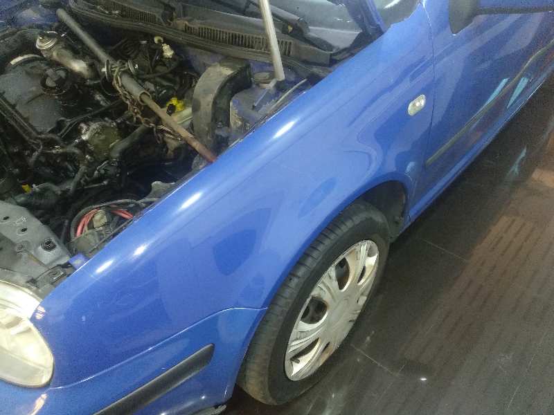 Aleta delantera izquierda volkswagen golf iv variant 1.9 tdi