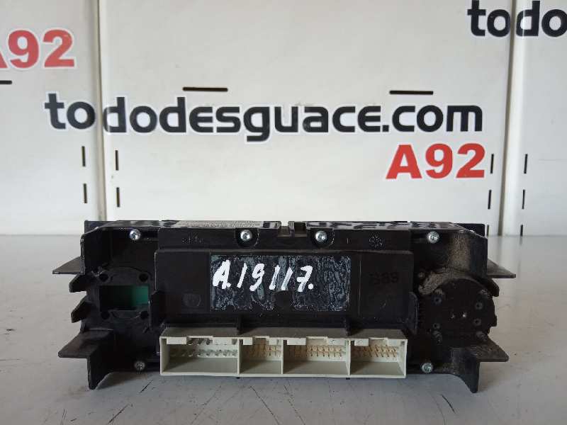 Mando climatizador volkswagen golf iv variant 1.9 tdi