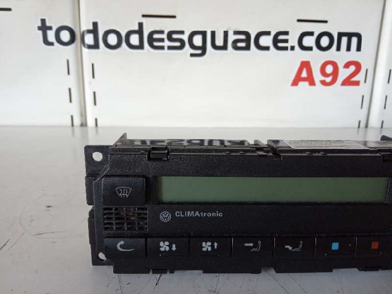 Mando climatizador volkswagen golf iv variant 1.9 tdi