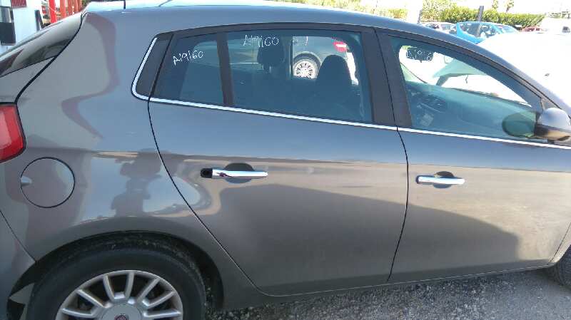 Cerradura puerta trasera derecha fiat bravo ii 1.9 d multijet