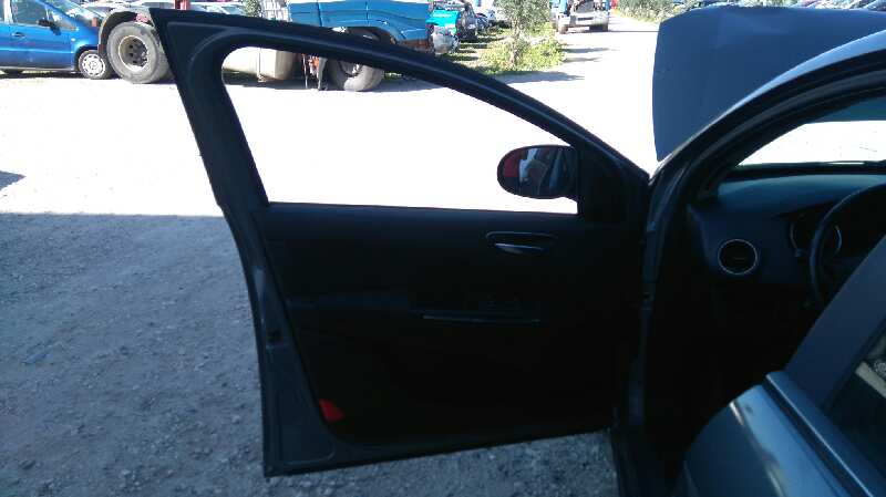Puerta delantera izquierda fiat bravo ii 1.9 d multijet