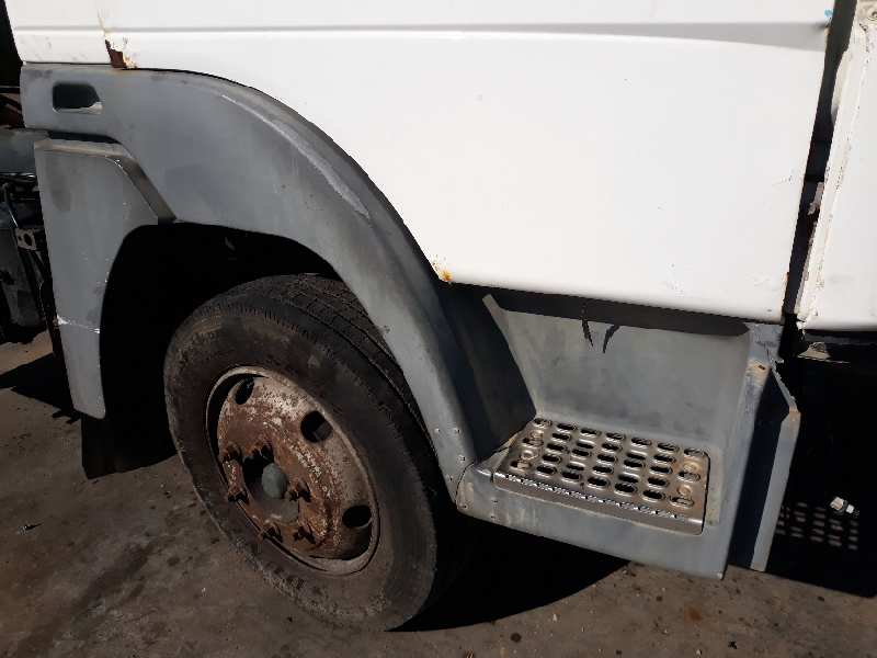 Talonera derecha nissan atleon 165 165      01