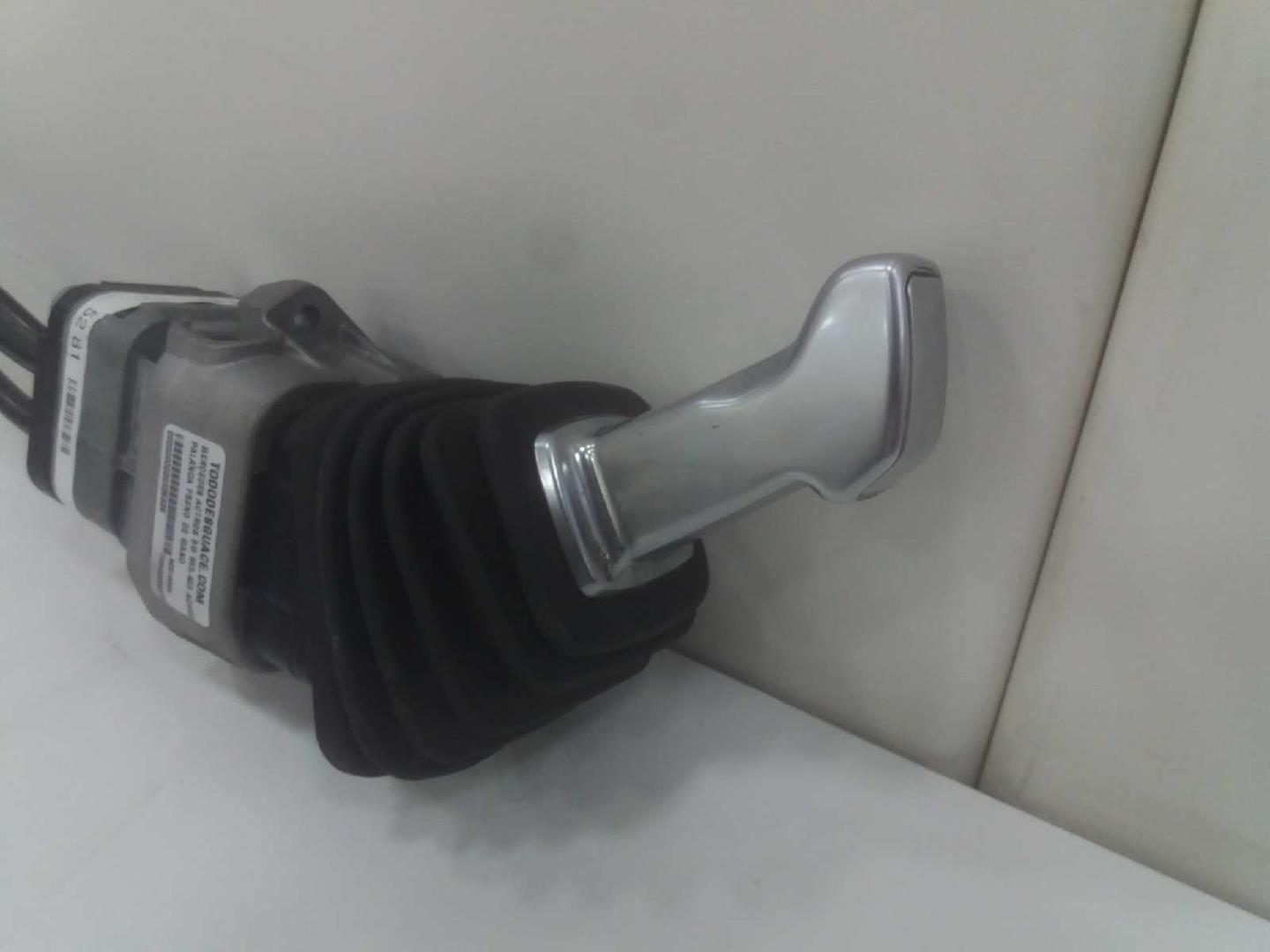 Palanca freno de mano mercedes actros bm 963.403 ach
