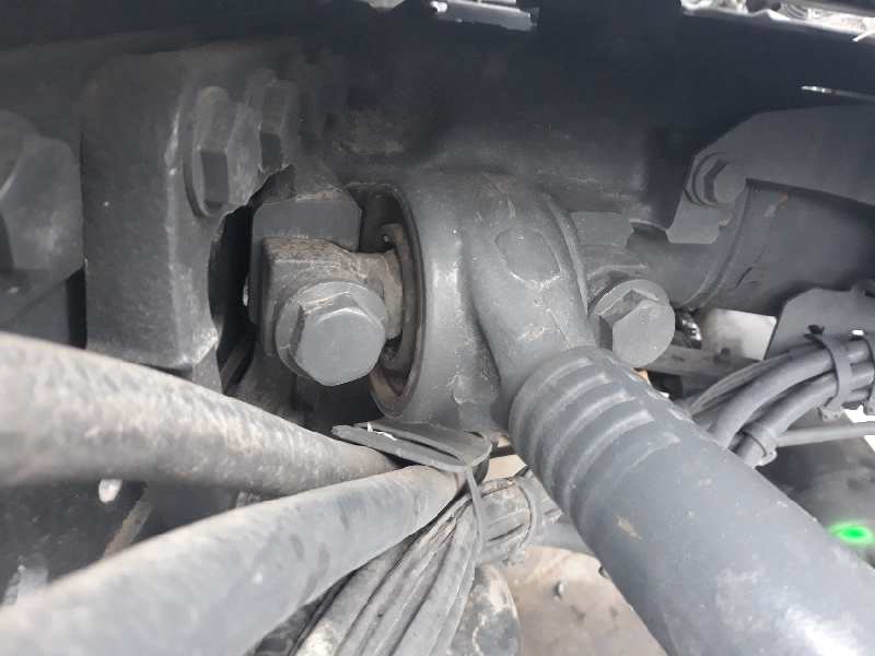 Tirante trasero izquierdo mercedes actros bm 963.403 ach