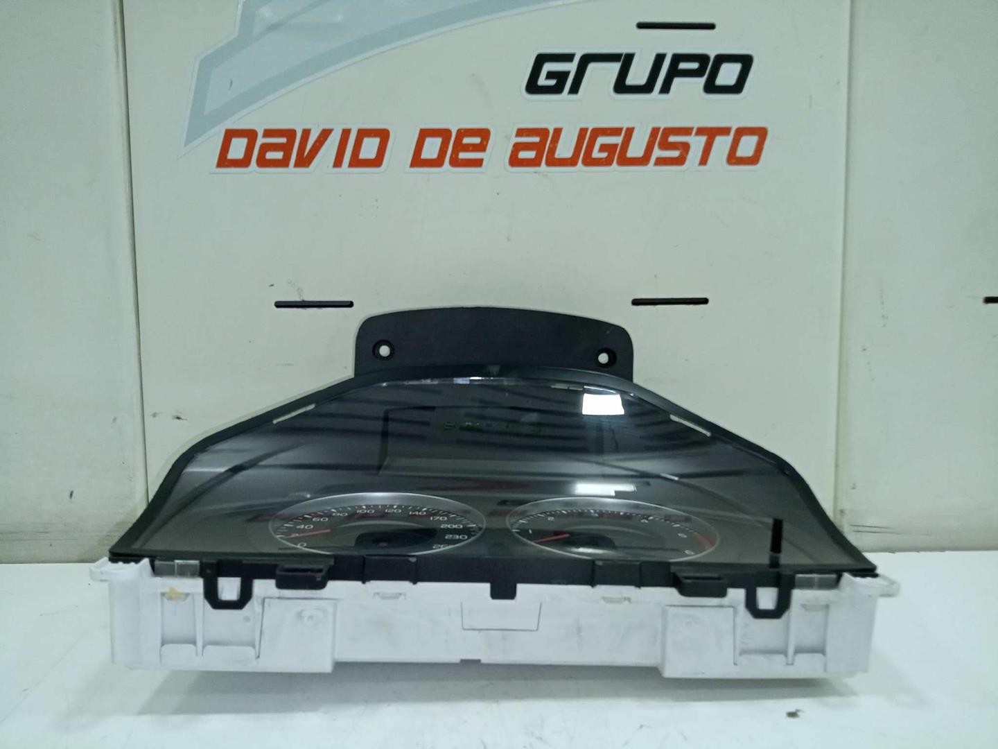 Cuadro instrumentos volvo v70 ii 2.4 d5
