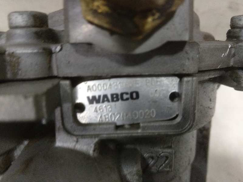 Valvula moduladora ebs mercedes axor 2ejes 18 ton 20