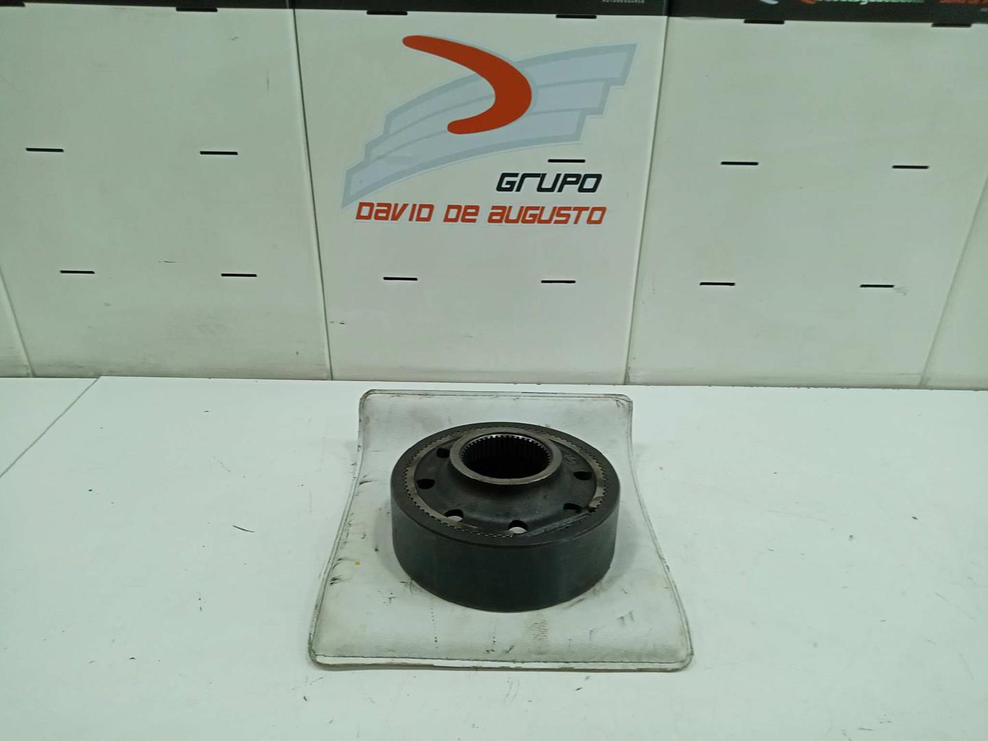 Buje porta coronas mercedes atego 6cil. 4x4 bm 9