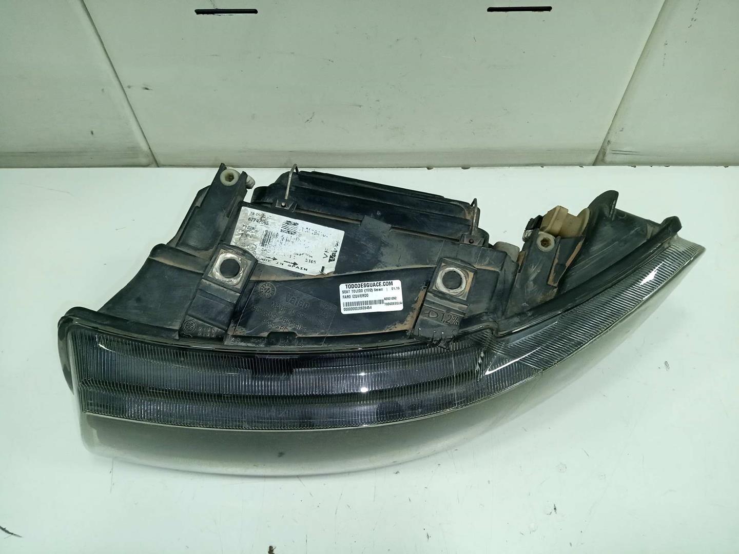 Faro izquierdo seat toledo ii 1.9 tdi
