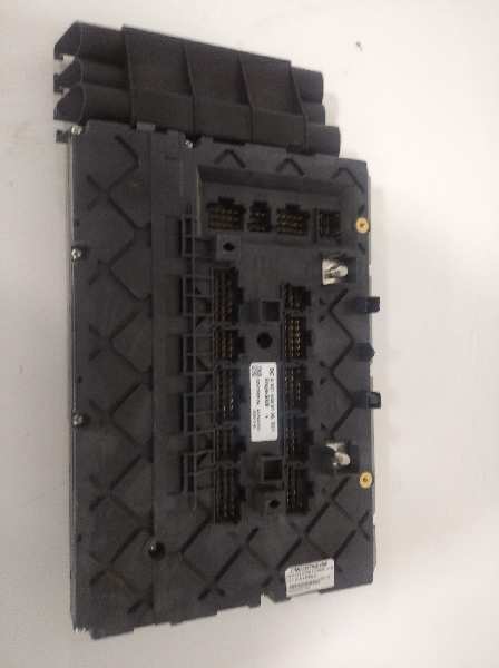 Caja reles / fusibles mercedes actros bm 963.xxx 3a