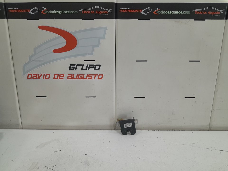 Cerradura maletero / porton volkswagen polo 1.2 12v