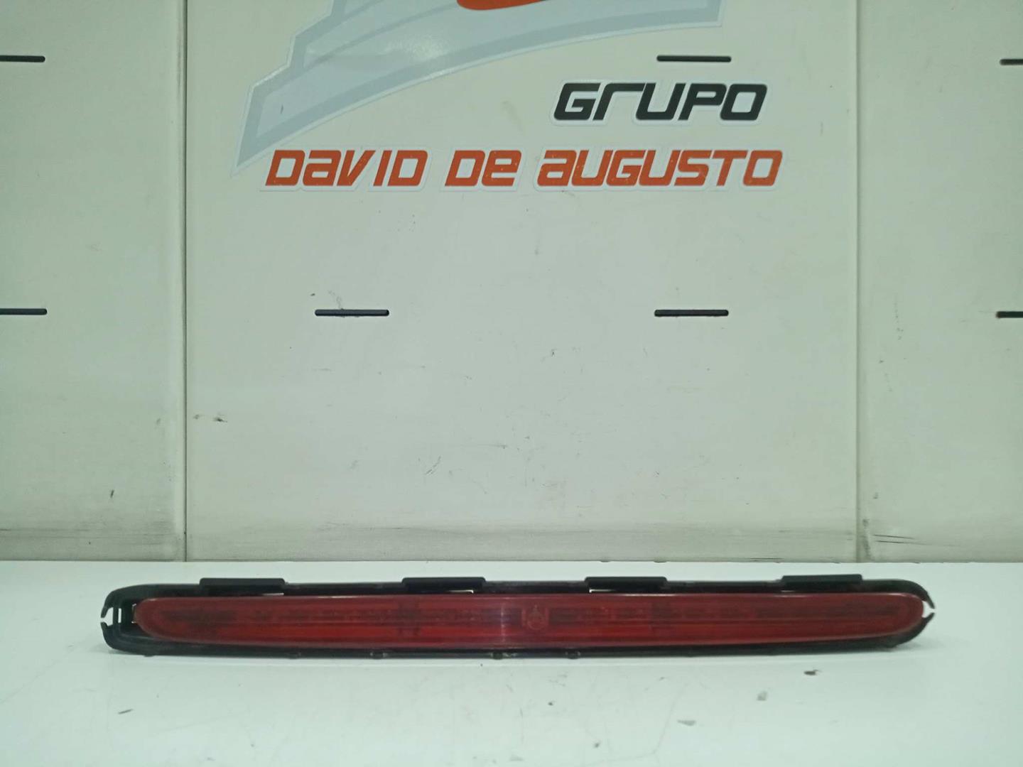 Luz central de freno mercedes-benz clase e e 270 cdi (211.016)