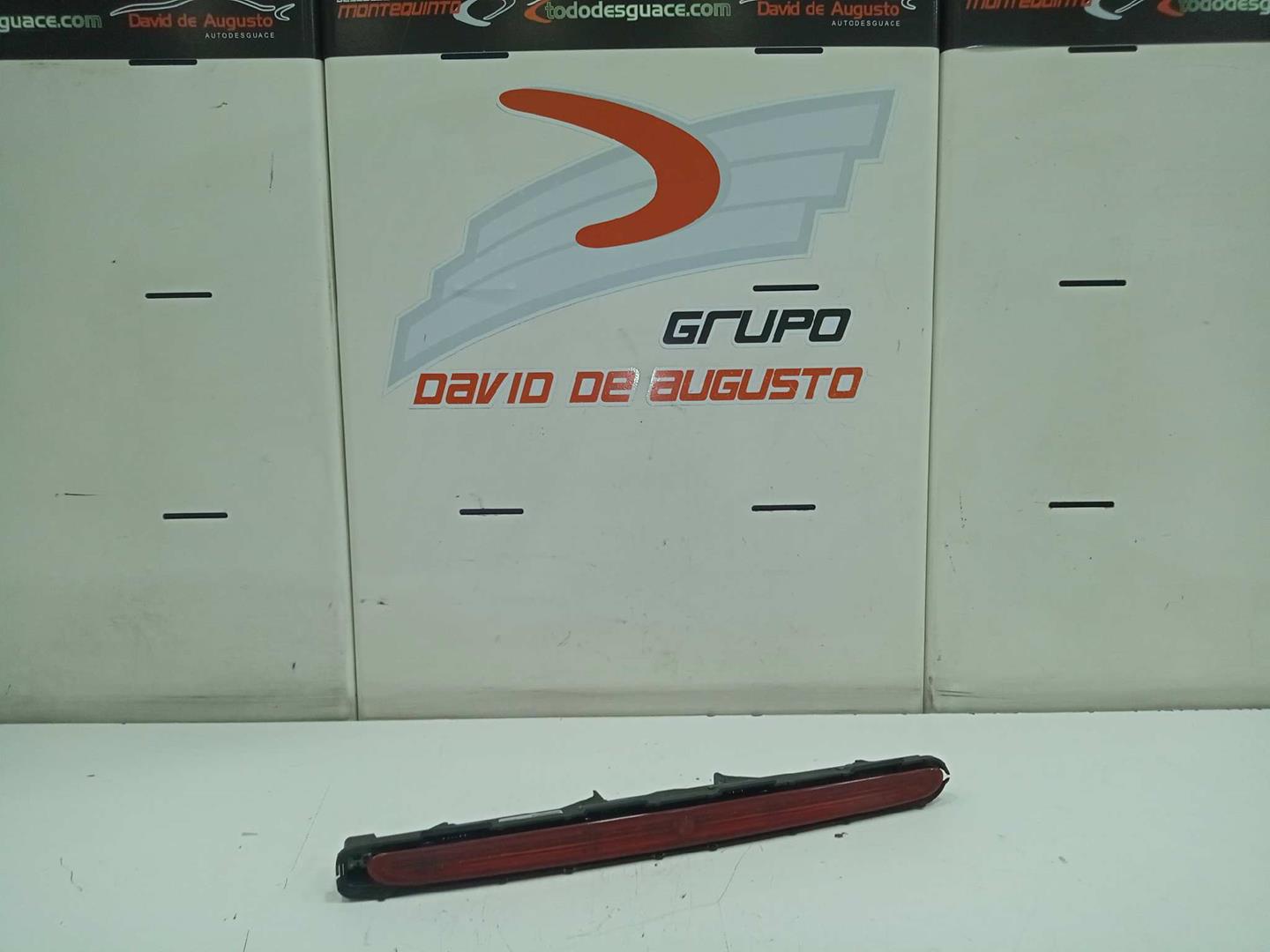 Luz central de freno mercedes-benz clase e e 270 cdi (211.016)
