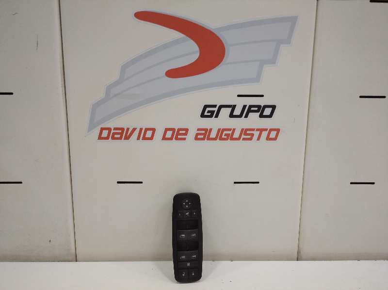 Mando elevalunas delantero izquierdo fiat freemont 2.0 jtd