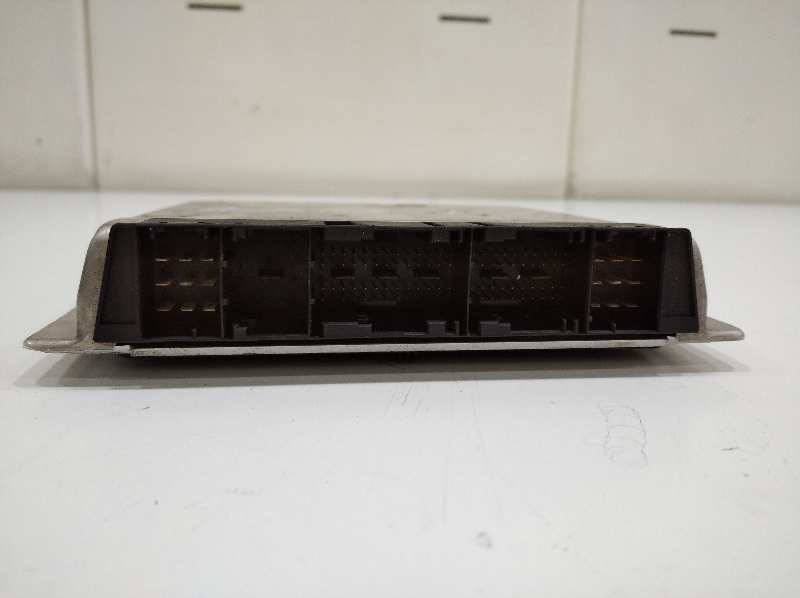 Centralita motor uce c 200 kompressor (203.745)