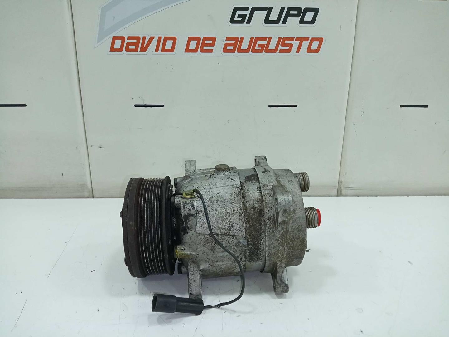 Compresor aire acondicionado nissan cabstar e 120.35 120.45 (tl0)