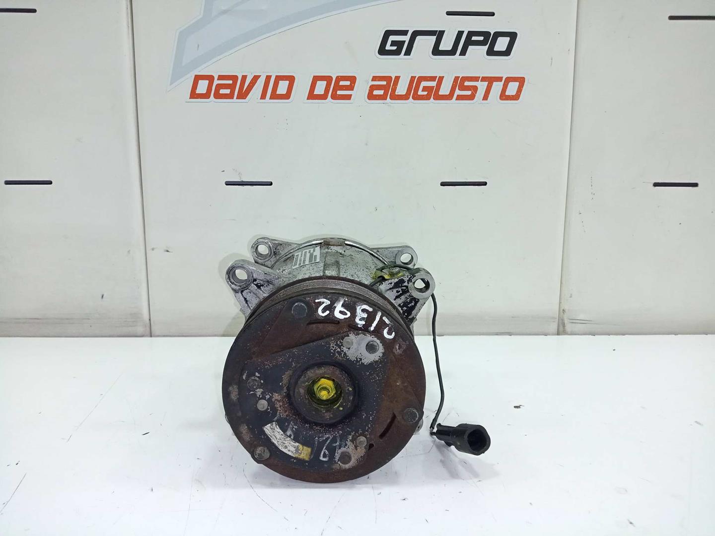 Compresor aire acondicionado nissan cabstar e 120.35 120.45 (tl0)