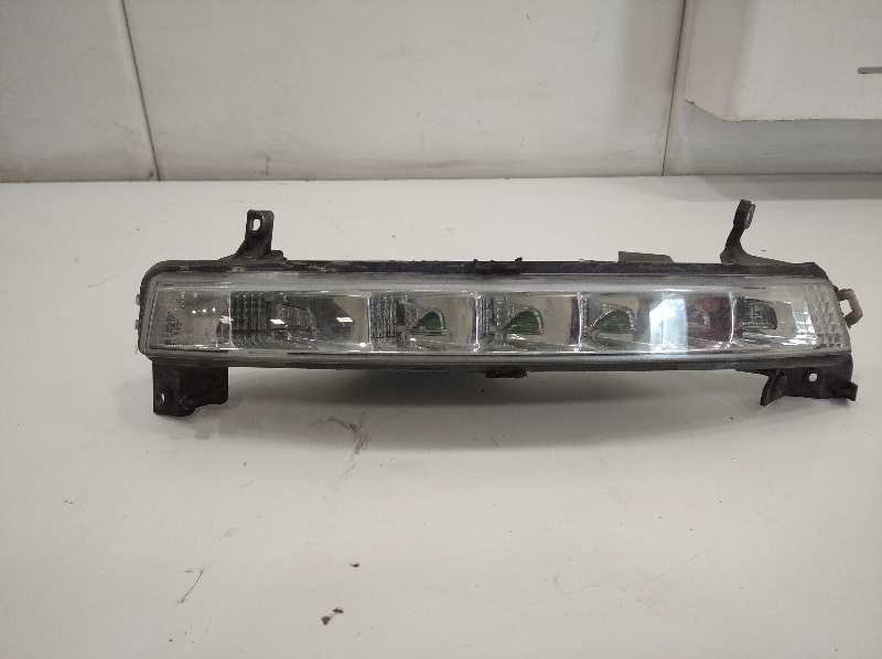 Luz diurna derecha citroen c4 picasso ii 