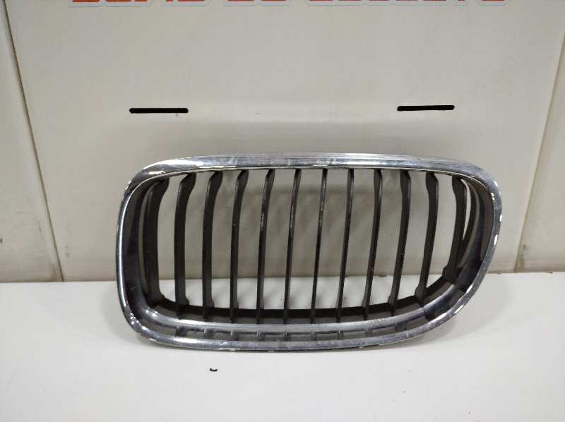 Rejilla aire delantera izquierda bmw 3 320 d