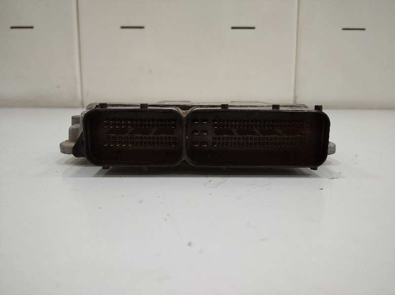 Centralita motor uce volkswagen eos 1.4 tsi