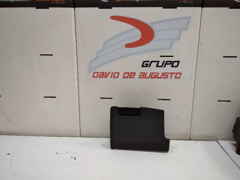 Guantera conductor peugeot 3008 limusina 1.6 hdi