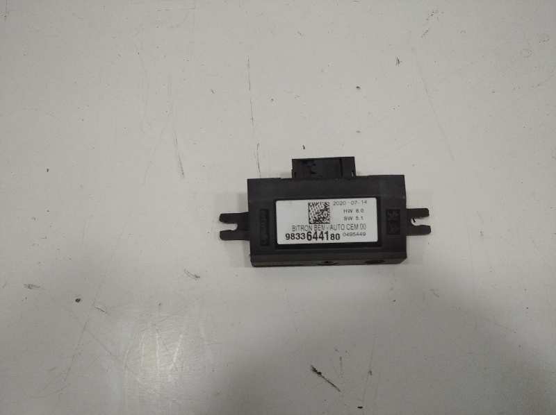 Modulo control puerta peugeot 3008 limusina 1.6 hdi