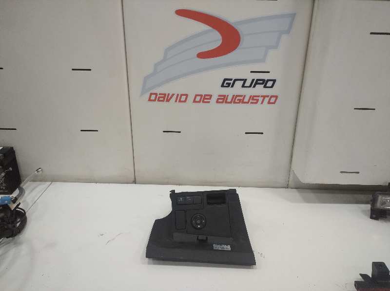 Guantera conductor peugeot 508 sw i 2.2 hdi