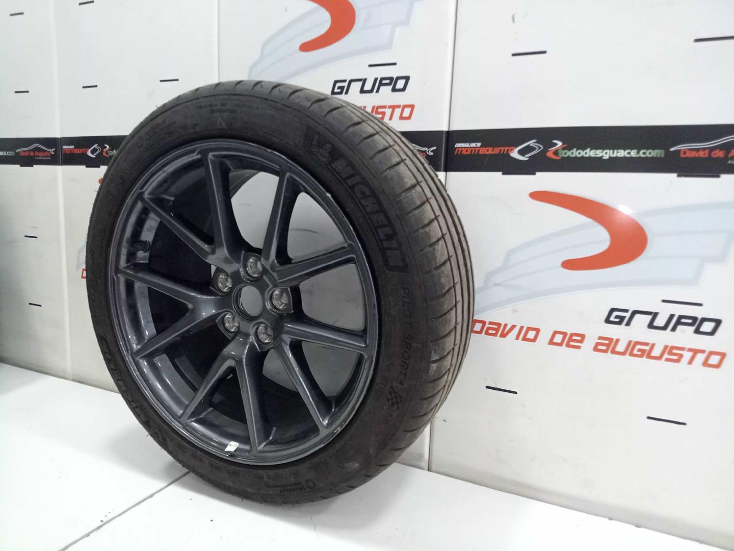 Llanta tesla model 3 bev long range a