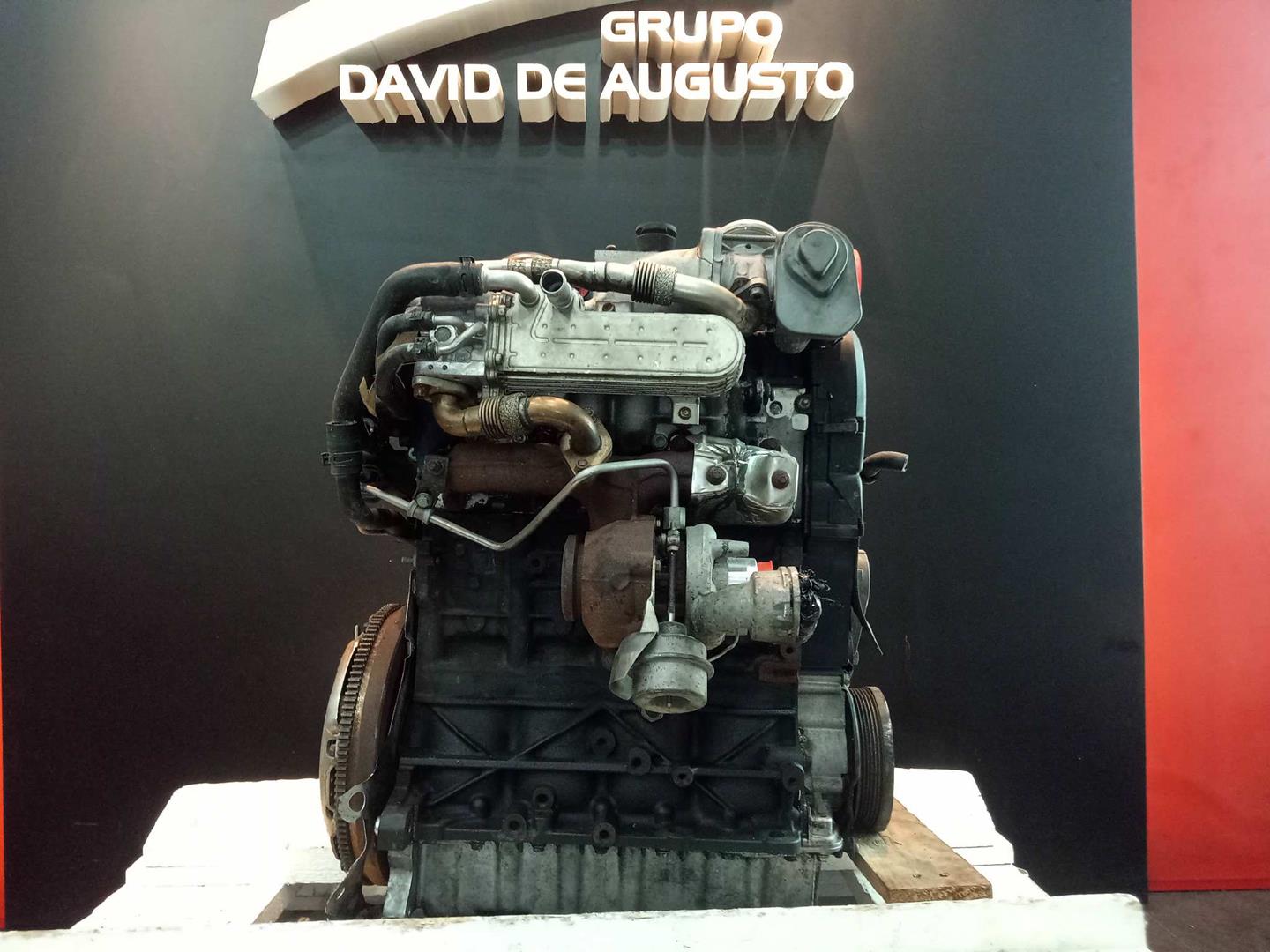 Motor completo volkswagen golf v berlina (1k1