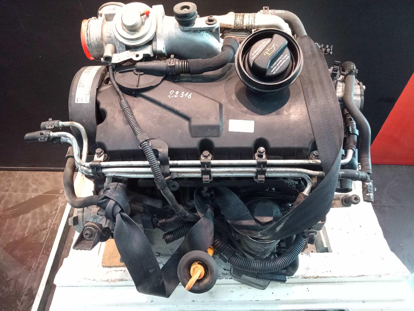 Motor completo volkswagen golf v berlina (1k1