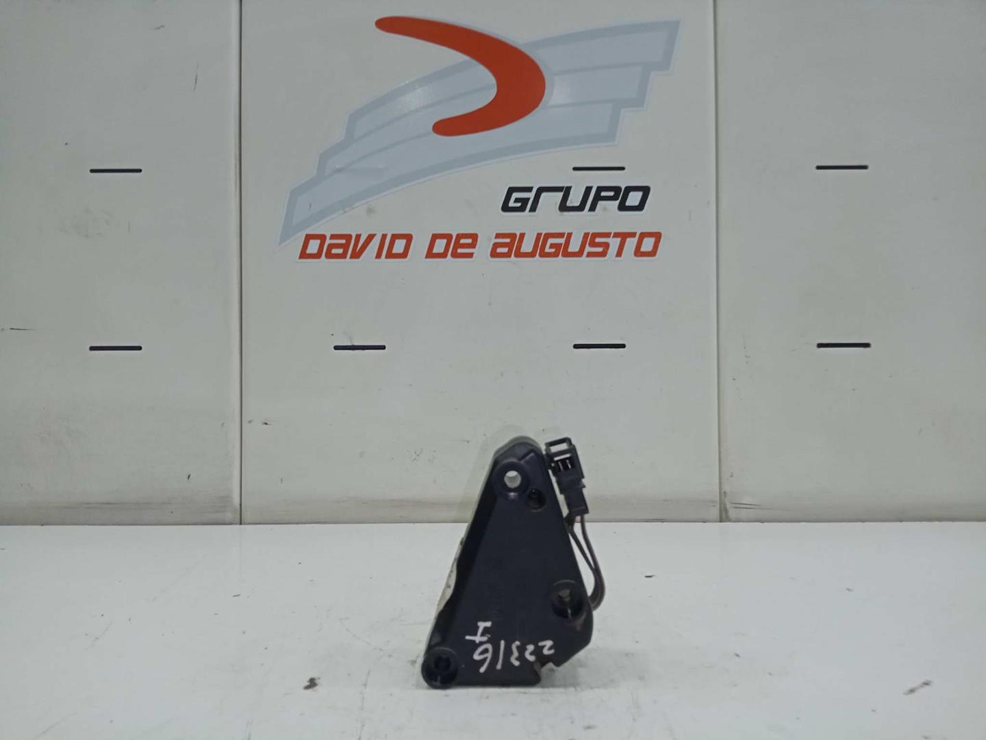 Amplificador de soido izqierda volkswagen golf v berlina (1k1