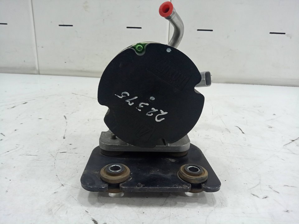 Depresor freno / bomba vacÍo peugeot ion access      05.12