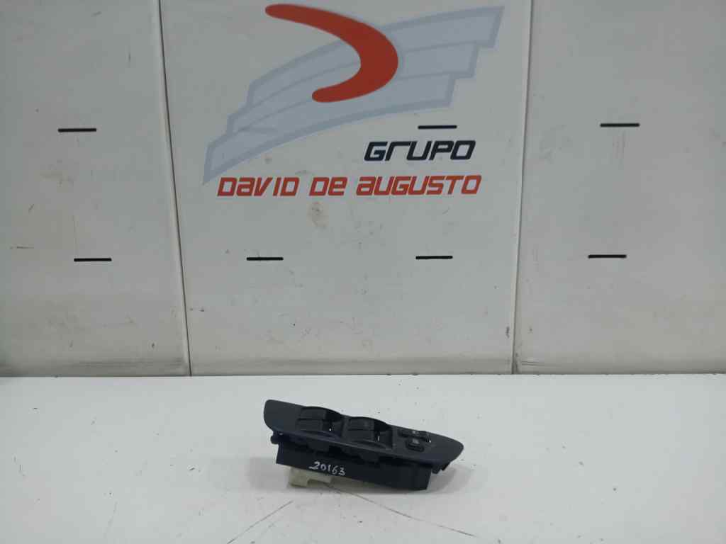 Mando elevalunas delantero izquierdo toyota rav 4 ii 1.8 (zca25_ zca26_)