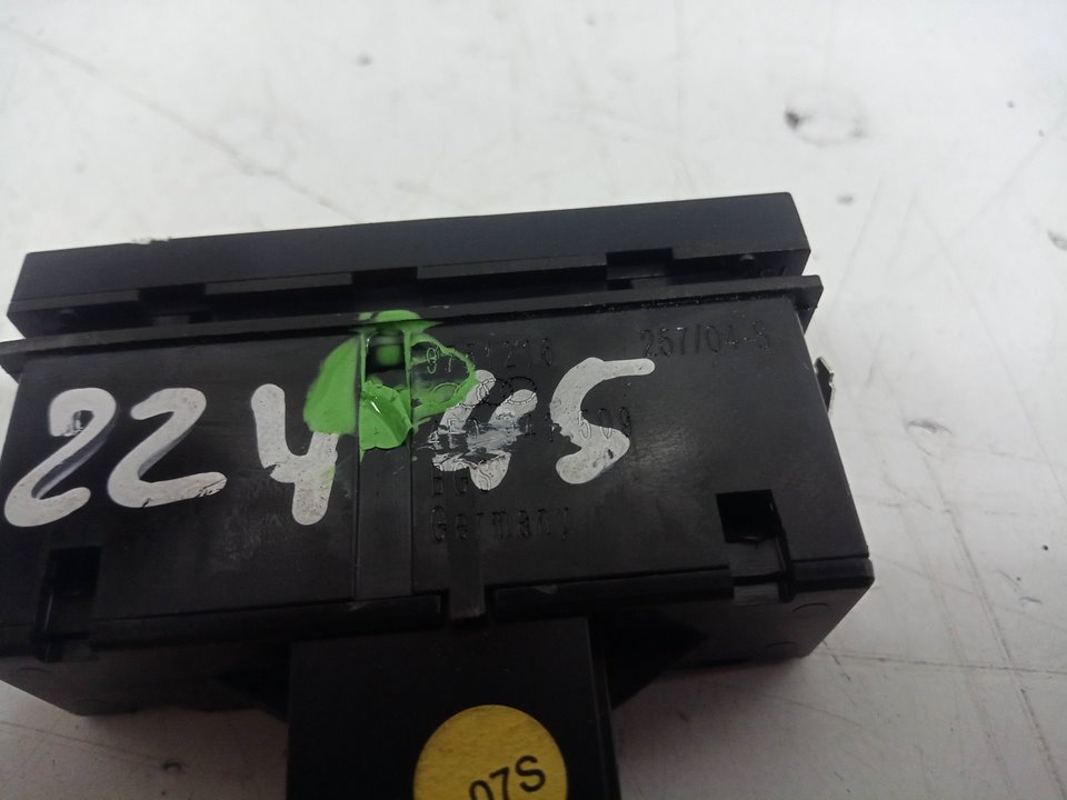 Interruptor warning audi a6 3.0 tdi quattro