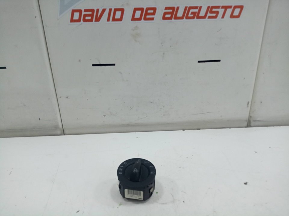 Mando luces audi a6 3.0 tdi quattro