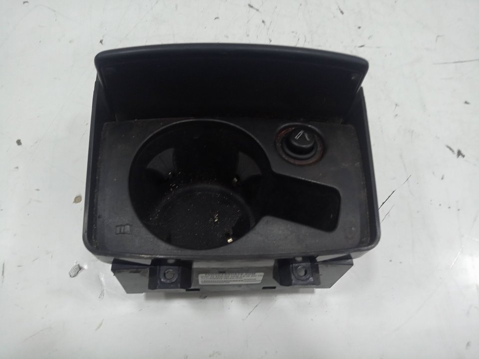 Portavasos delantera audi a6 3.0 tdi quattro