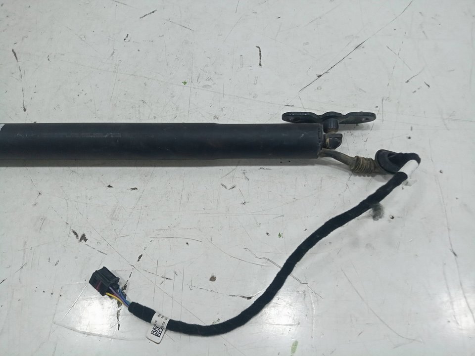 Amortiguador electrico de maletero audi q3 (8ug) attraction     