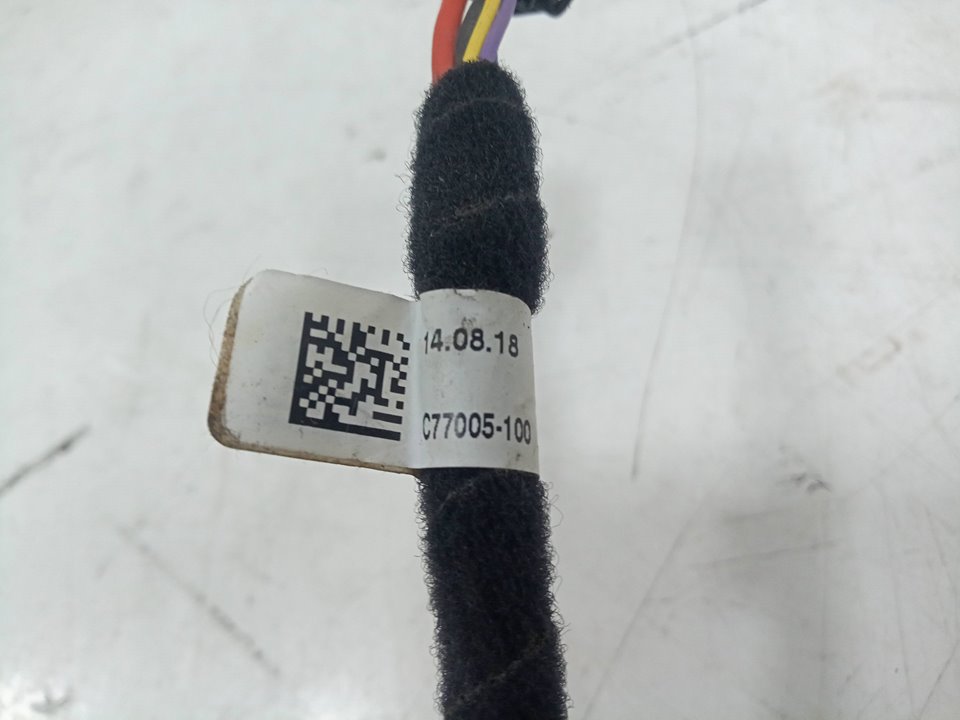 Amortiguador electrico de maletero audi q3 (8ug) attraction     