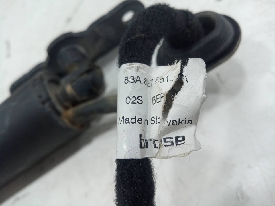 Amortiguador electrico de maletero audi q3 (8ug) attraction     