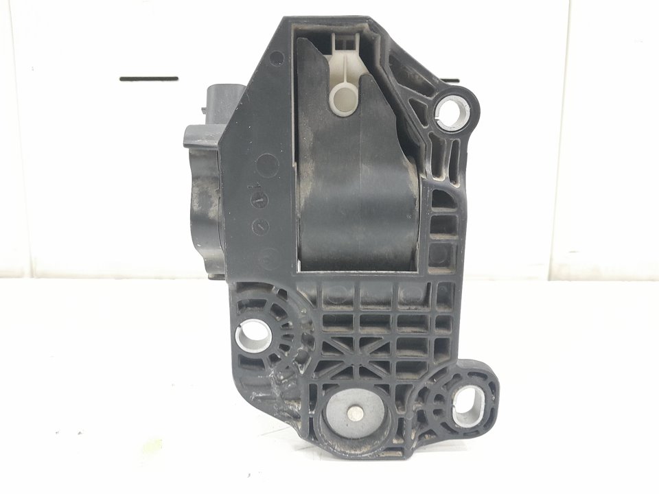 Pedal acelerador renault t 460 dti 11 460 euro 