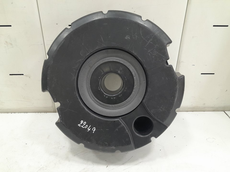 Subwoofer audi q3 (8ug) attraction     